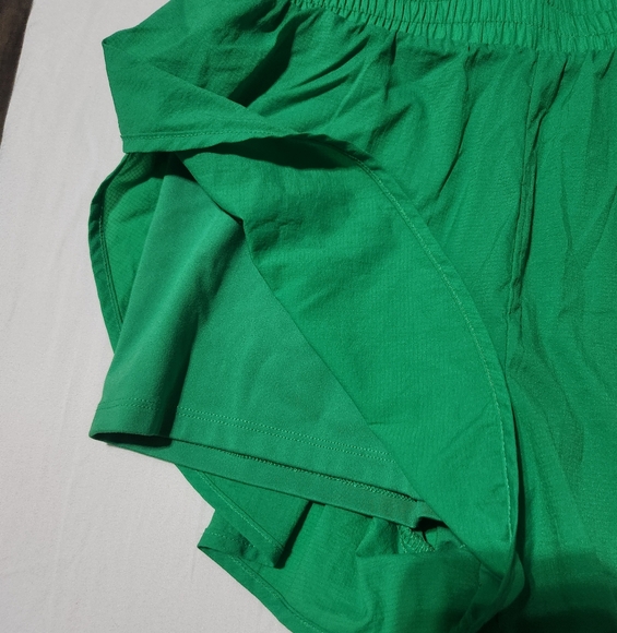 All In Motion Shorts - Picture 2 of 4